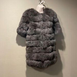 Custom Grey Cashmere Blend Fur Short Sleeved Coat, M